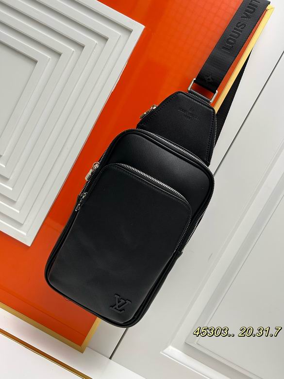 N45303 20X31X7cm XMY 9色 63