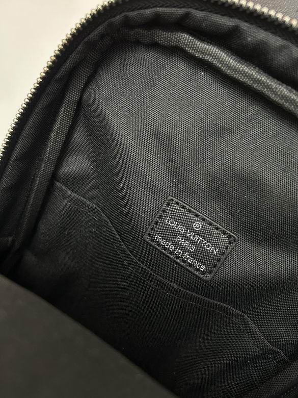 N45303 20X31X7cm XMY 9色 71