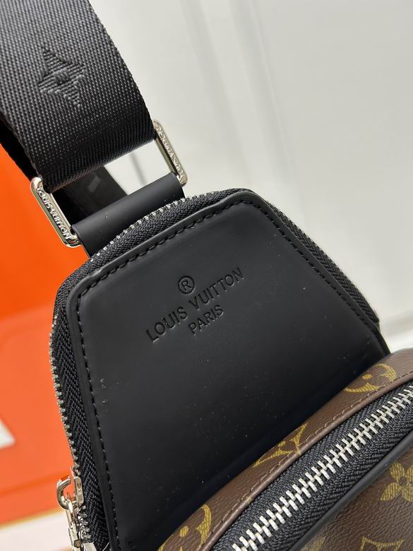 N45303 20X31X7cm XMY 9色 76