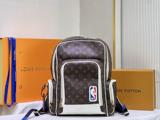 NBA M45581 32x40x13cm cs (1)