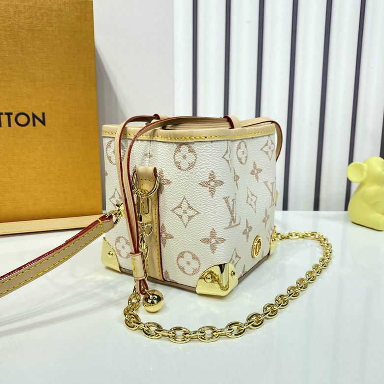 Nano M83227 11.5x11.5x11.5cm gf (3)