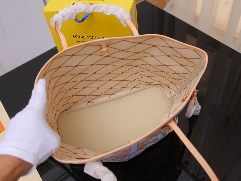 Neverfull 40995-41390 32x29x17 cm cs (9)