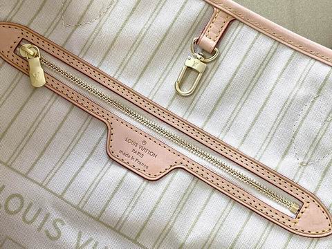 Neverfull M41605 32x29x17 BC (10)