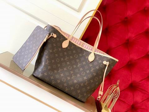 Neverfull M41605 32x29x17 BC (22)