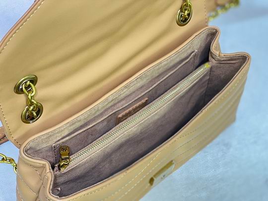 New Wave 24x14x9cm cs (9)