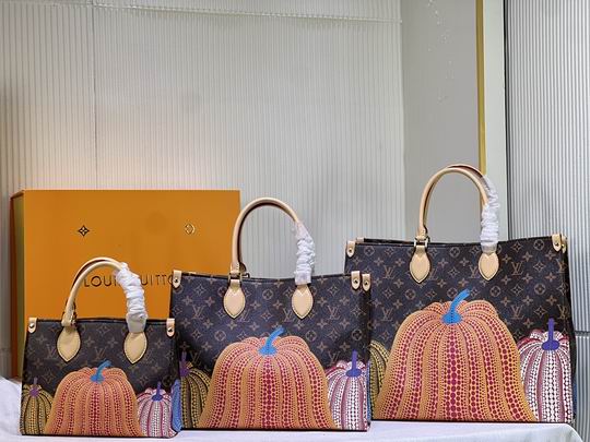 OnTheGo M44572 34x27x14cm ss (1)