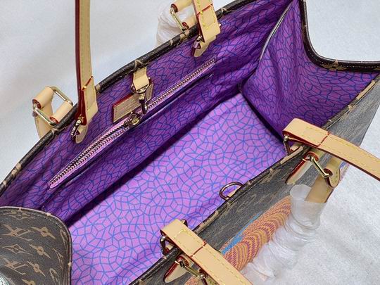 OnTheGo M44572 34x27x14cm ss (10)