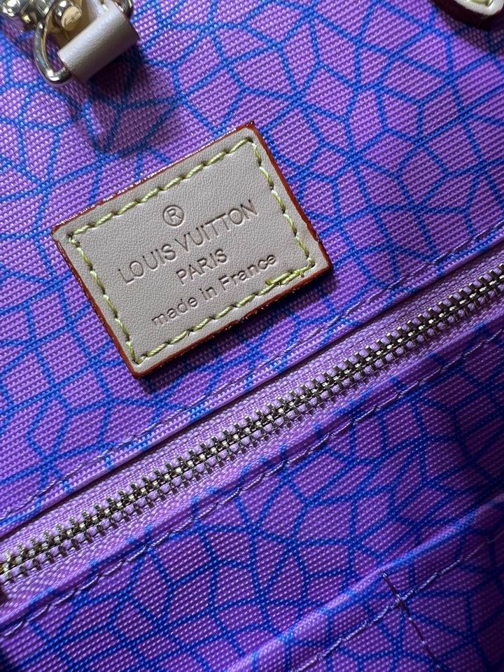 OnTheGo M44572 34x27x14cm ss (9)