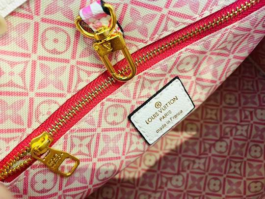 OnTheGo M59856 25x19x11.5cm zy (17)