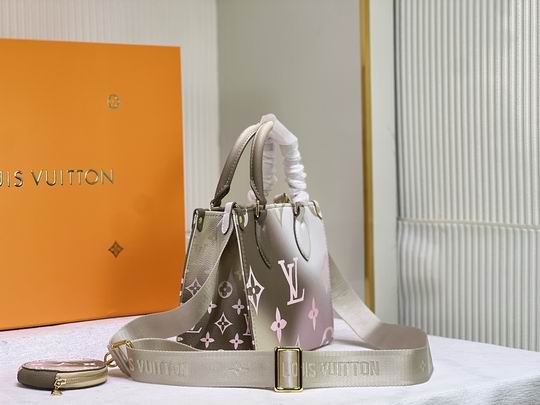 OnTheGo M59856 S25x19x11.5cm cs1 (13)