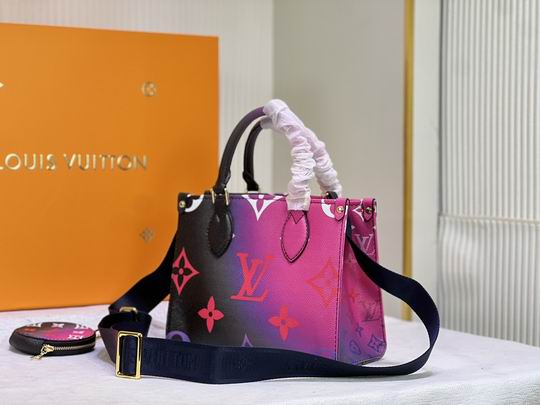 OnTheGo M59856 S25x19x11.5cm cs1 (2)