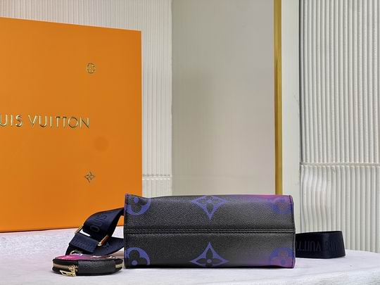 OnTheGo M59856 S25x19x11.5cm cs1 (5)