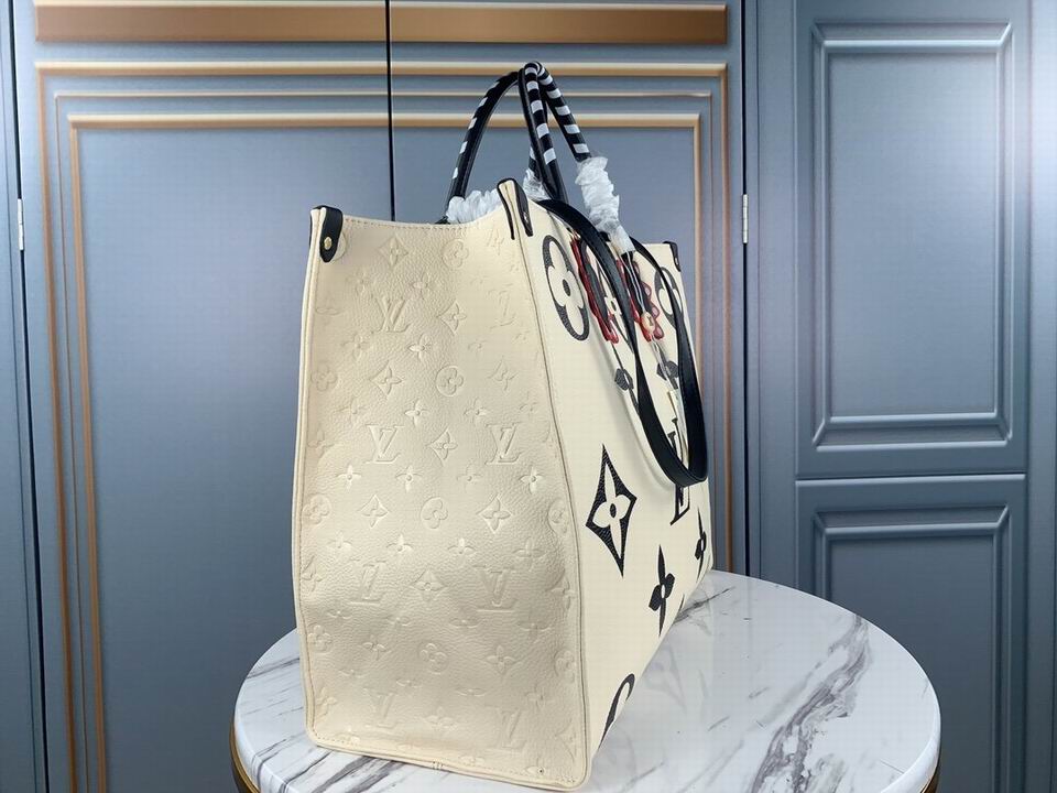 OnTheGo m45373 44570 bc (14)