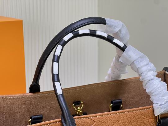 OnTheGo m45373 m45719 41cm cs (16)