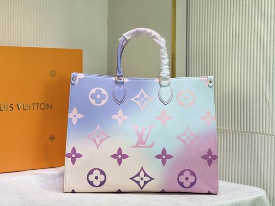 OnTheGo m46076 41x34x19cm cs (1)