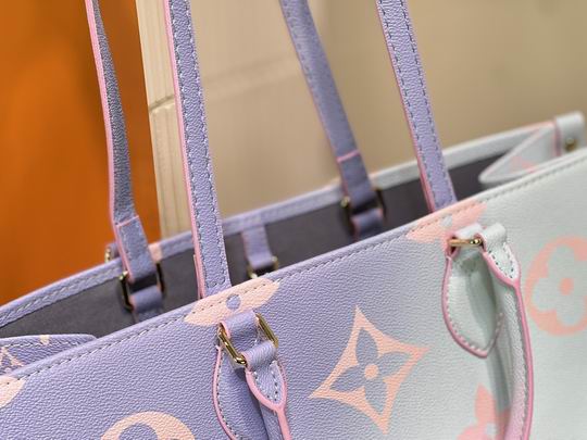 OnTheGo m46076 41x34x19cm cs (6)