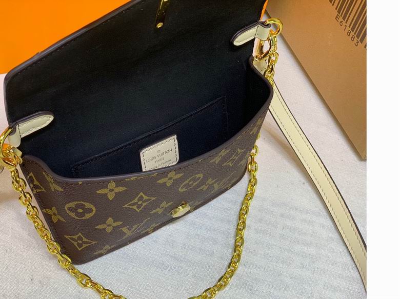 Padlock on Strap M80472 19X11X3 ss (22)