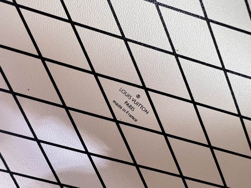 Petite Malle M46309 24x16x13cm ss (17)