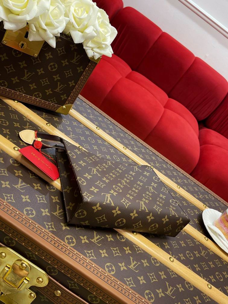 Poche Toilette M47542 26x20x5cm gf (3)