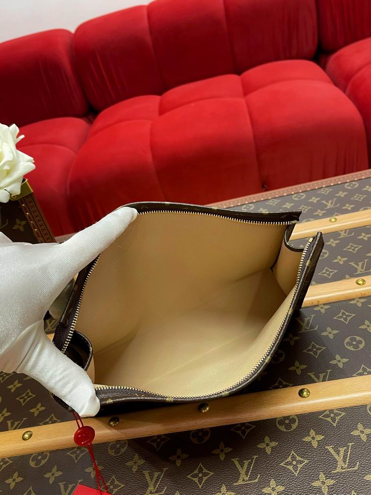 Poche Toilette M47542 26x20x5cm gf (9)