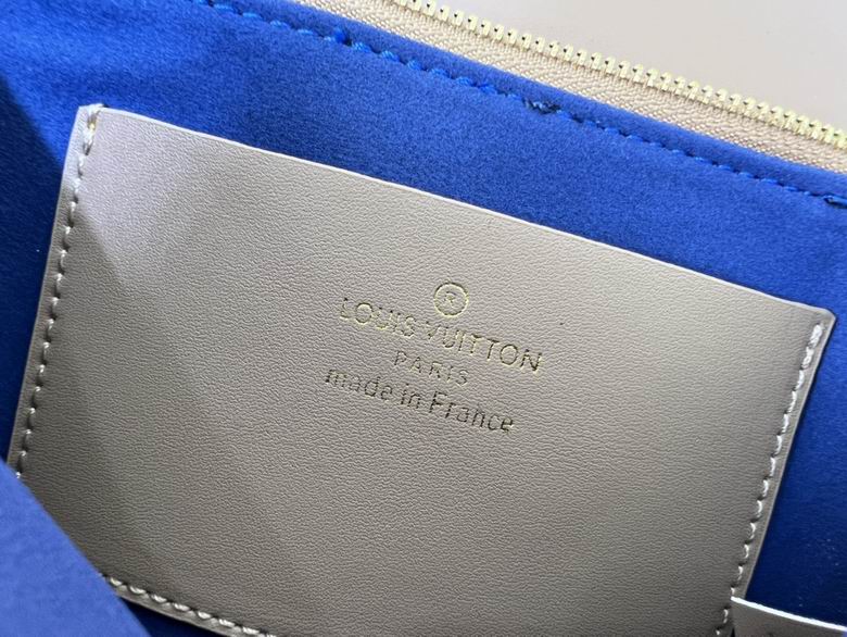 Pochette Coussin M80742 20X14X8 ss (9)