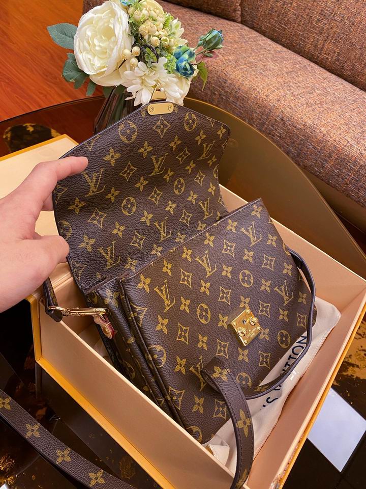 Pochette Metis M44876 25x19x9 cm gf (7)