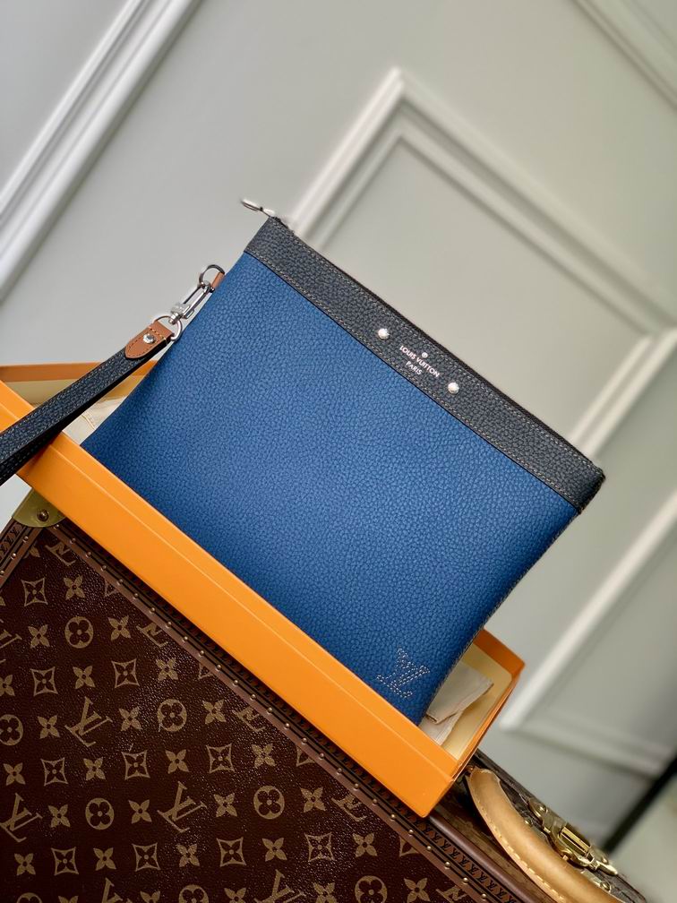 Pochette To-Go M81781 30x21.5x1cm gf (1)