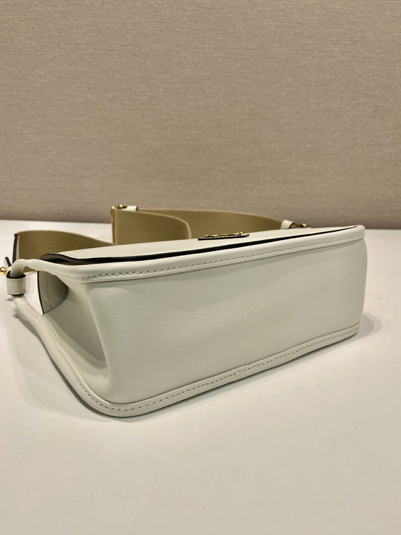 Prada 1BD372 23x15x8 5cm AP2_6