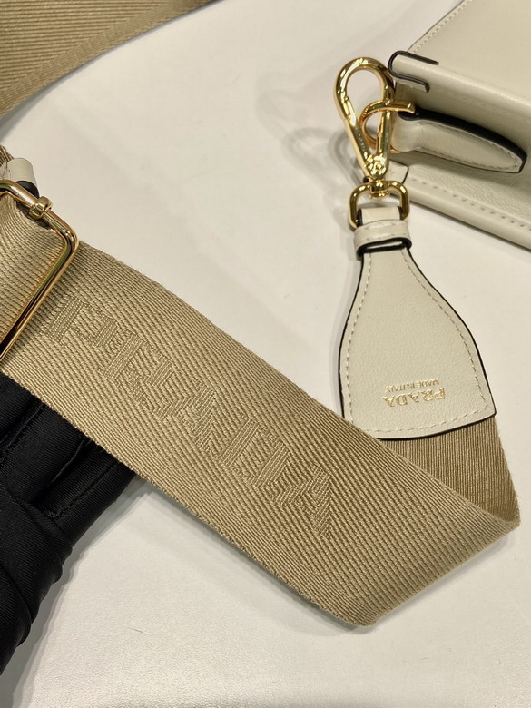 Prada 1BH220 20x21x7cm AP2_8