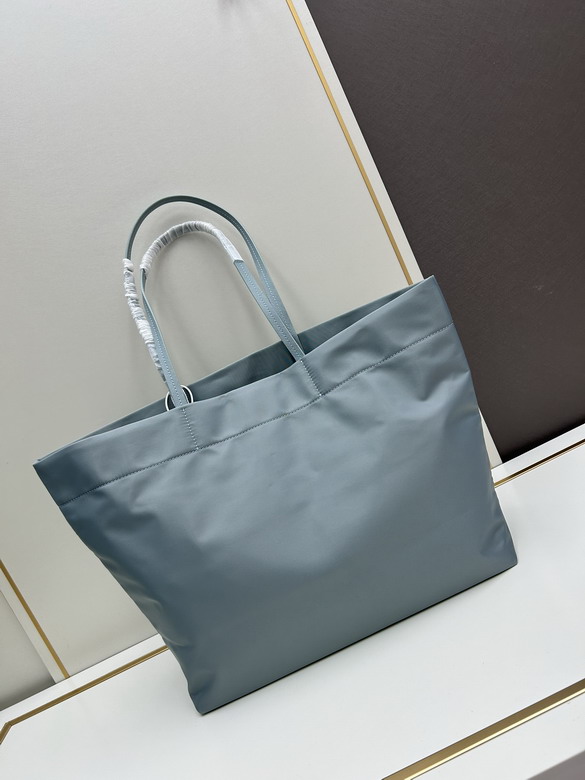Prada 290516 51x34x15cm jj1_3