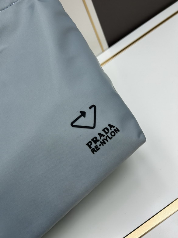 Prada 290516 51x34x15cm jj1_4