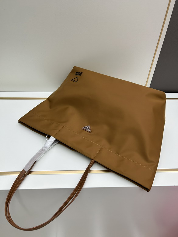 Prada 290516 51x34x15cm jj2_3