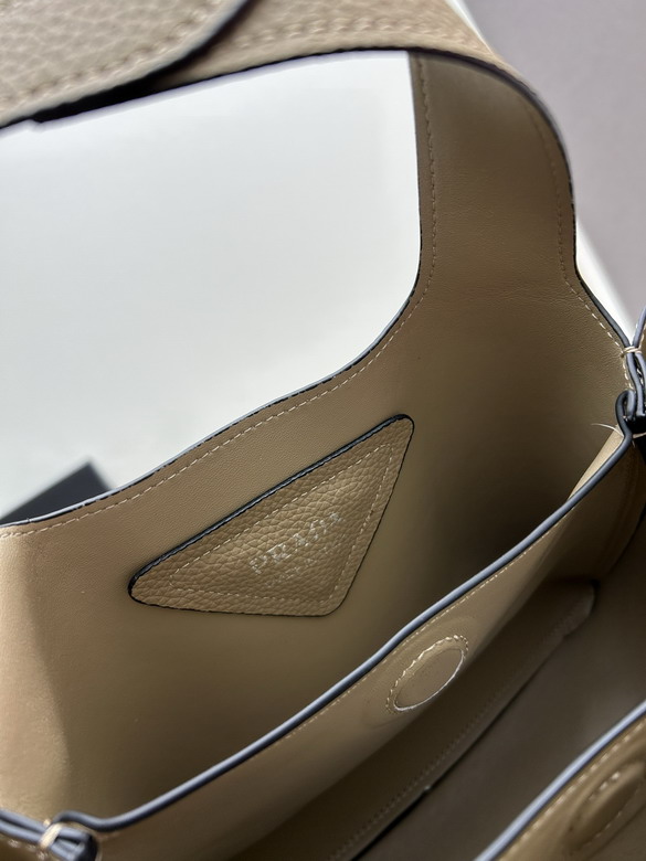 Prada 348 24x29x22x11cm jj_8