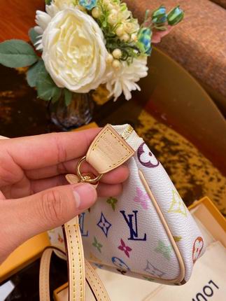 Purse M92649 21x13x3 AF (8)