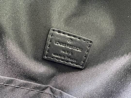 Racer M46107 24x42x12cm cs (8)