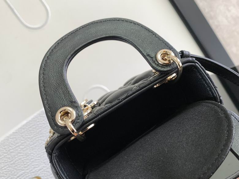 S0856ONGE_M900 12X10.2X5cm YG 7