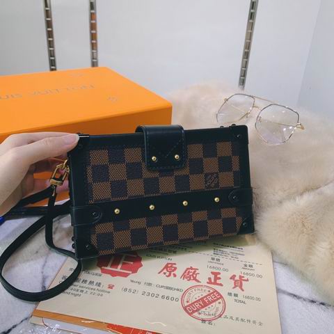 SS 86286 N41003 (28)