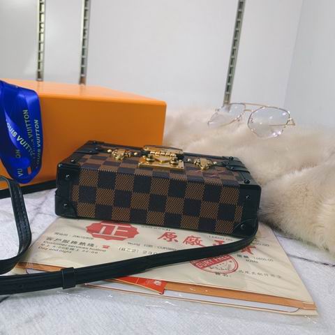 SS 86286 N41003 (32)