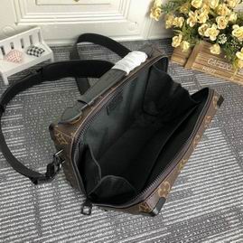 Soft Trunk M45935 21.5x15x7cm cs (19)