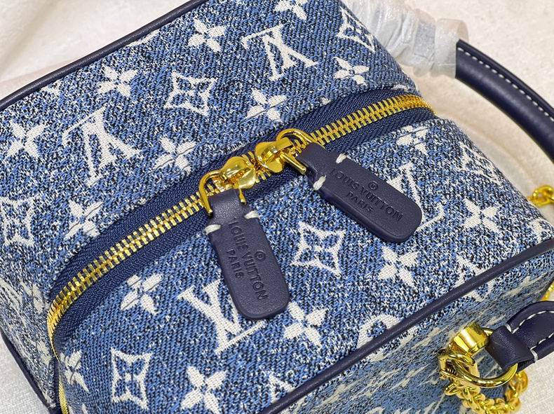 Square bag M59611 16x16x16 cm cs (5)