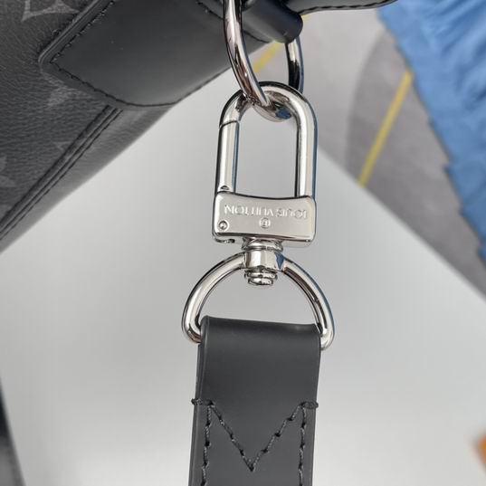 Tote Explorer M40567 33x35x8cm gf (8)