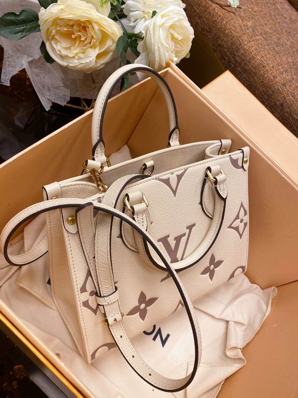 Tote M45654 25X19X11.5cm YG 3colour (2)