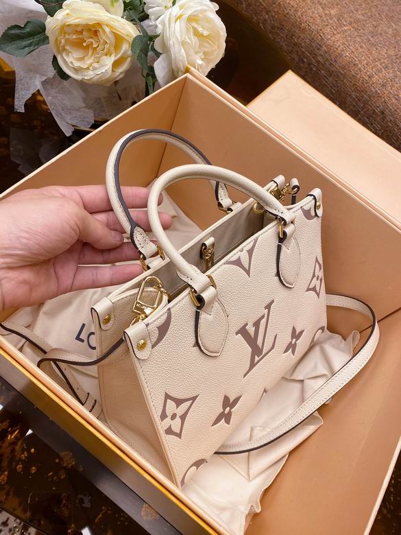 Tote M45654 25X19X11.5cm YG 3colour (5)