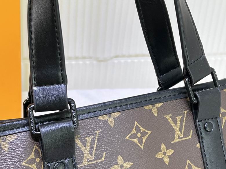 Tote M45734 37x29x13cm ss (15)