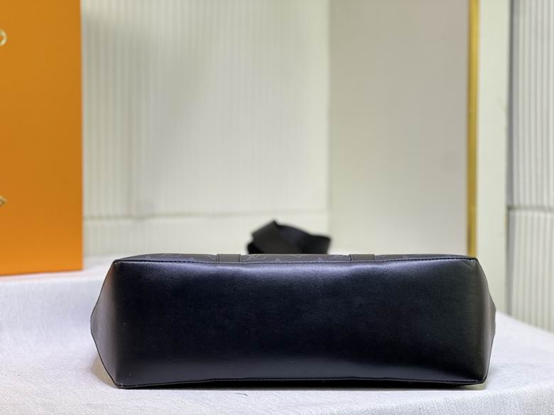 Tote M45734 37x29x13cm ss (7)