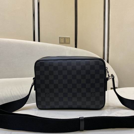 Trocadero M40087 29x21x8 cm gf (3)