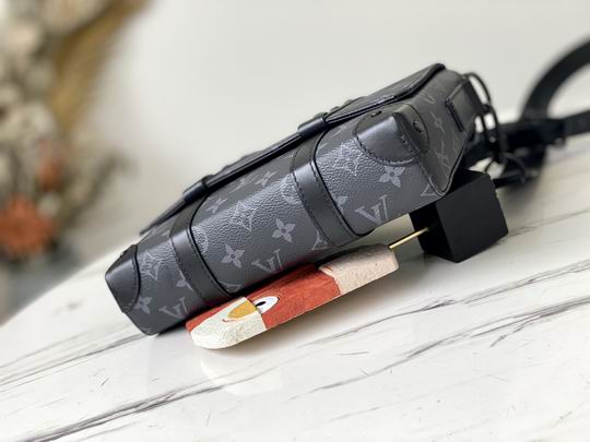 Trunk M45727 24x18x5.5 cm gf (4)