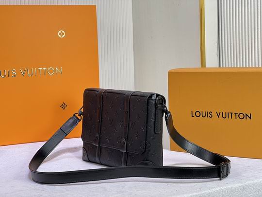 Trunk M57726 24x18x5.5cm cs (3)