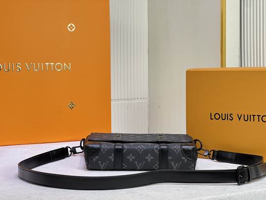 Trunk M57727 24x18x5.5cm cs (5)