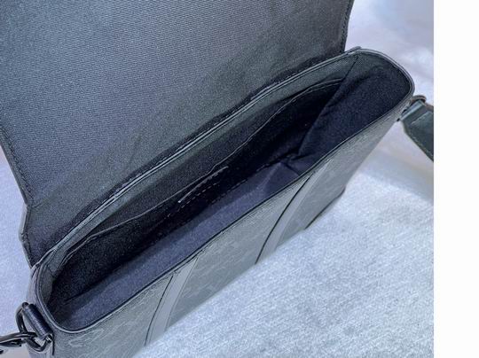 Trunk M57727 24x18x5.5cm cs (8)